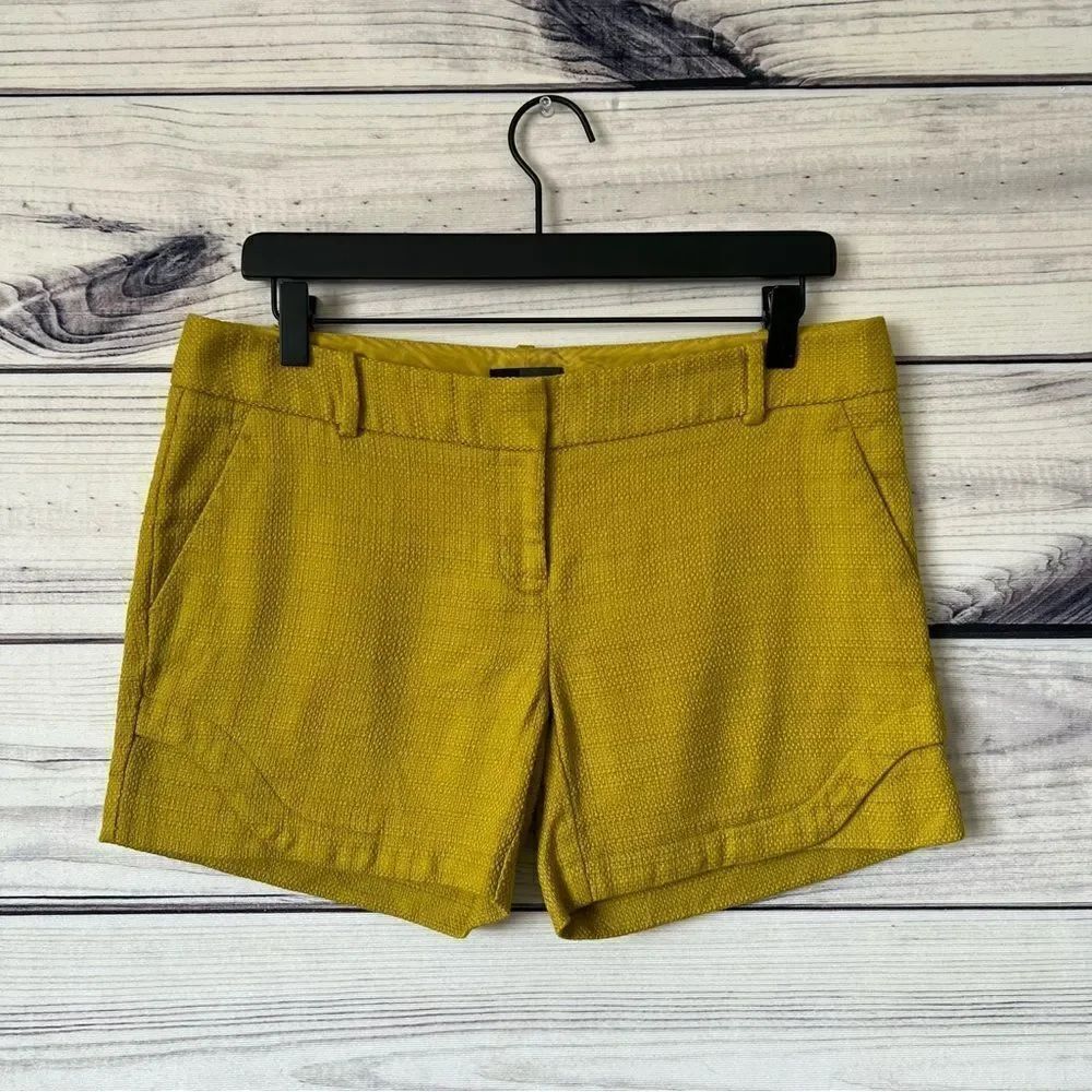 The Limited Yellow Textured Knit 5” Inseam Shorts